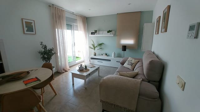 2 soveværelse Penthouse til leje i Aguadulce (Almeria), Roquetas de Mar med swimmingpool garage - € 800 (Ref: 8634638)