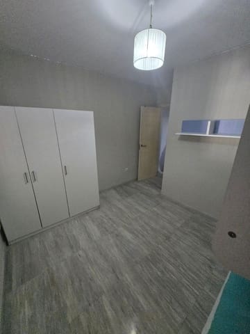 2 slaapkamer Appartement te koop in Roquetas de Mar met zwembad - € 165.000 (Ref: 8792711)
