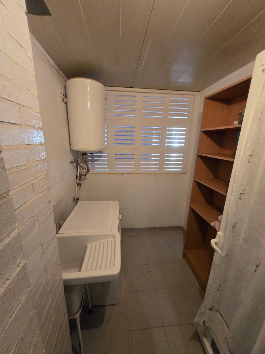 2 slaapkamer Appartement te koop in Roquetas de Mar met zwembad - € 165.000 (Ref: 8792711)