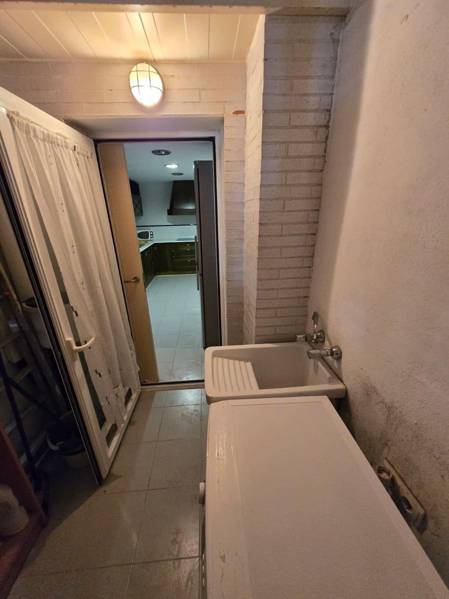 2 slaapkamer Appartement te koop in Roquetas de Mar met zwembad - € 165.000 (Ref: 8792711)