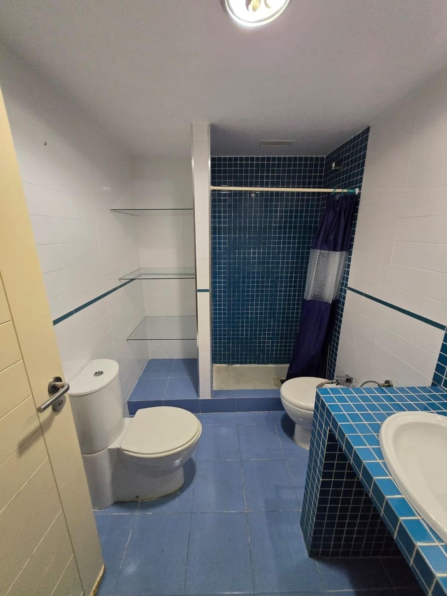 2 slaapkamer Appartement te koop in Roquetas de Mar met zwembad - € 165.000 (Ref: 8792711)