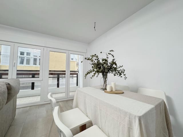 3 soverom Leilighet til salgs i Almería by - € 250 000 (Ref: 8857209)