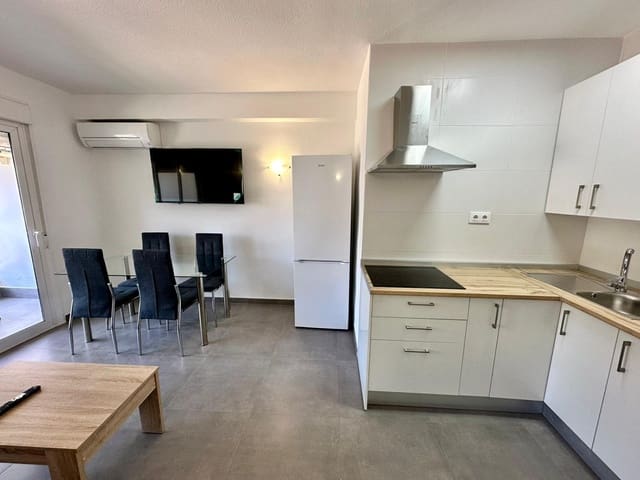 2 soveværelse Lejlighed til leje i Aguadulce (Almeria), Roquetas de Mar med swimmingpool - € 700 (Ref: 8970510)