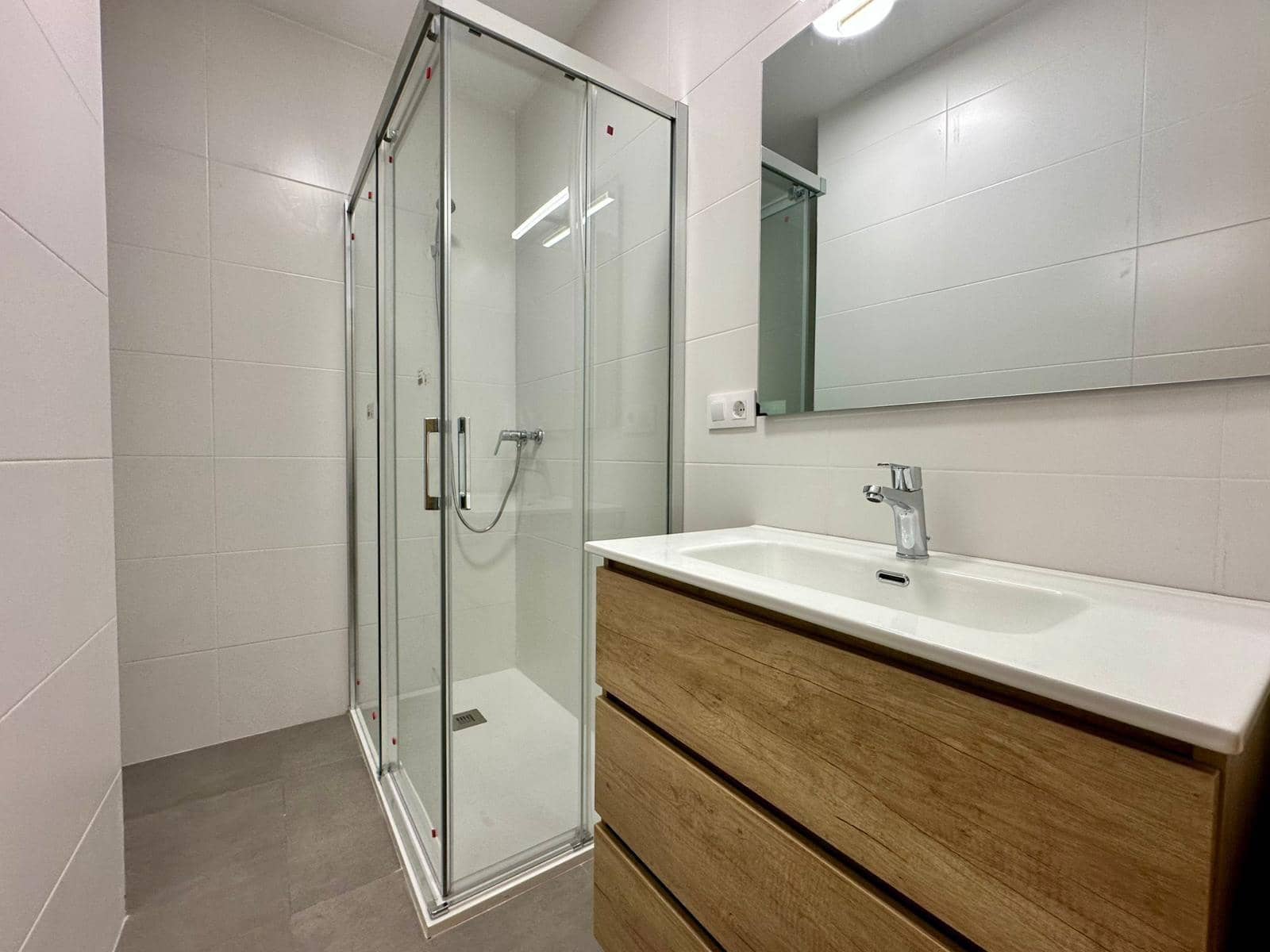 2 soveværelse Lejlighed til leje i Aguadulce (Almeria) med swimmingpool - € 700 (Ref: 8970510)