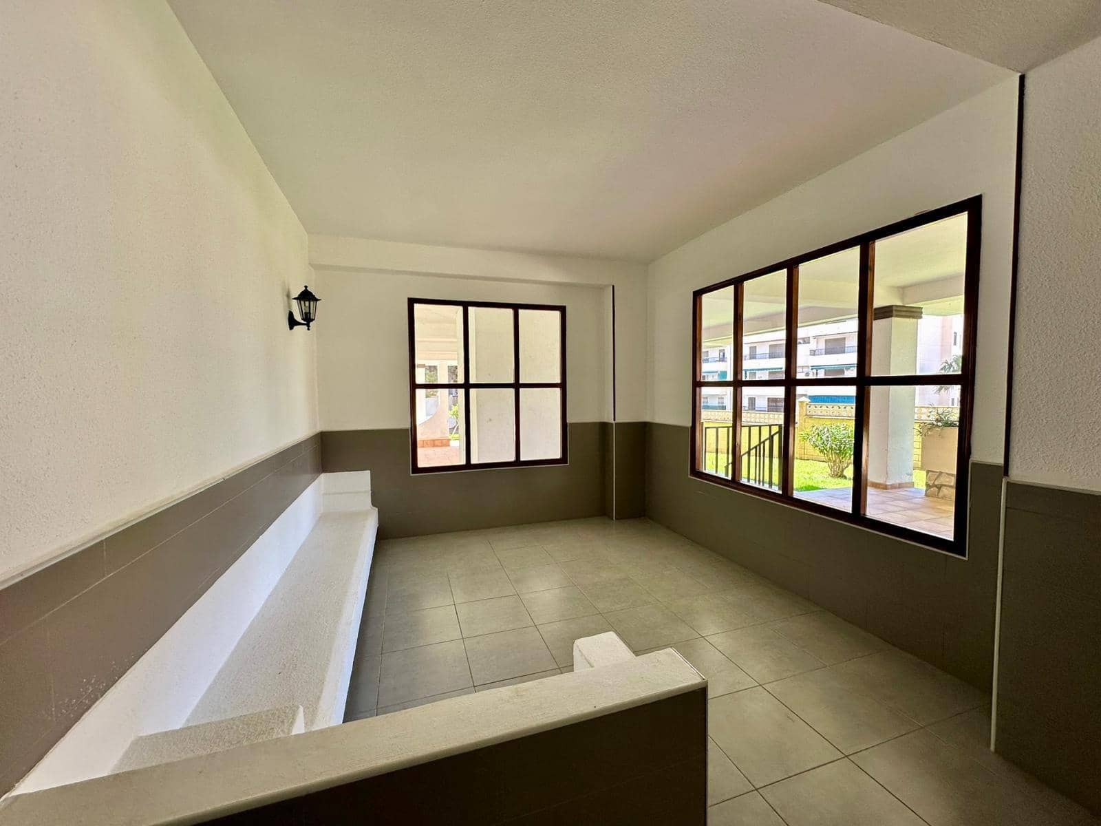 2 soveværelse Lejlighed til leje i Aguadulce (Almeria) med swimmingpool - € 700 (Ref: 8970510)