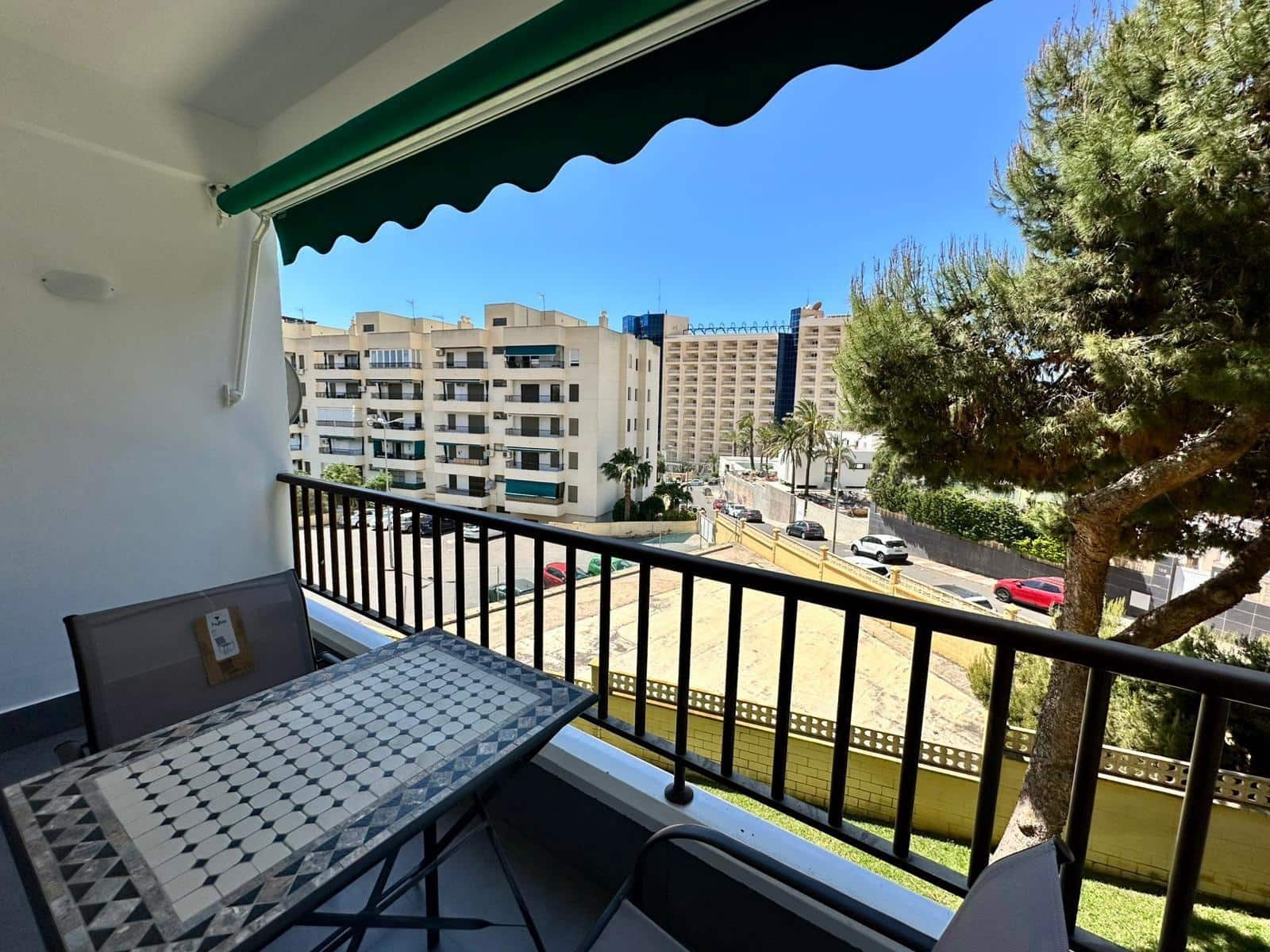 2 soveværelse Lejlighed til leje i Aguadulce (Almeria) med swimmingpool - € 700 (Ref: 8970510)