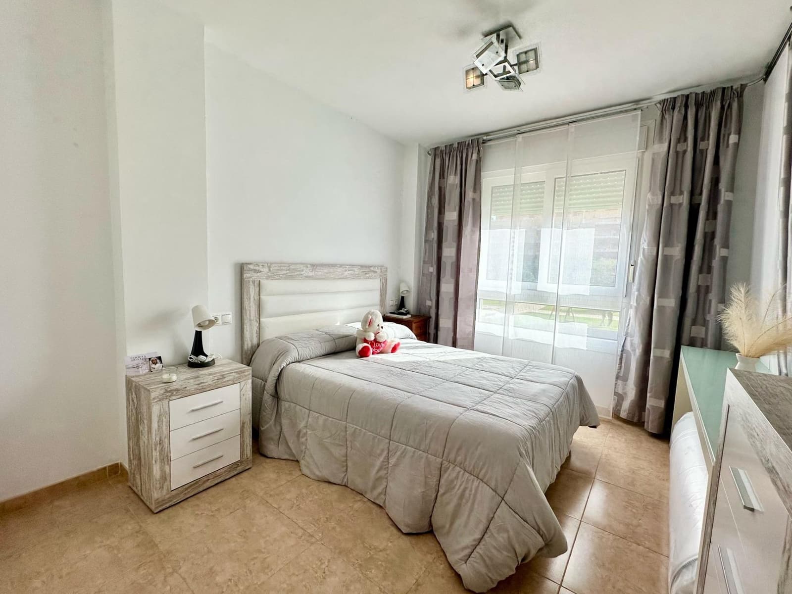 2 slaapkamer Flat te koop in Aguadulce (Almeria) met zwembad - € 190.000 (Ref: 8992597)