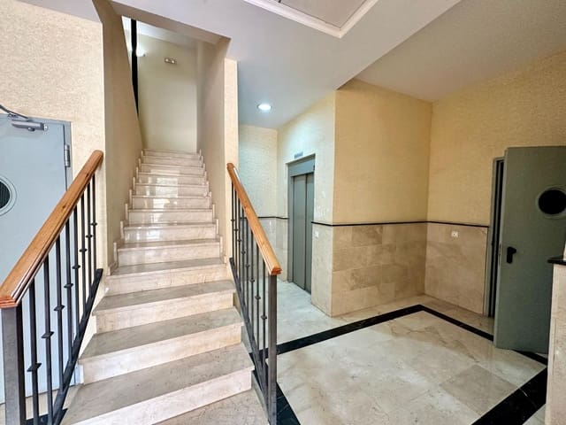 2 chambre Appartement à vendre à Aguadulce (Almeria), Roquetas de Mar avec piscine - 190 000 € (Ref: 8992597)