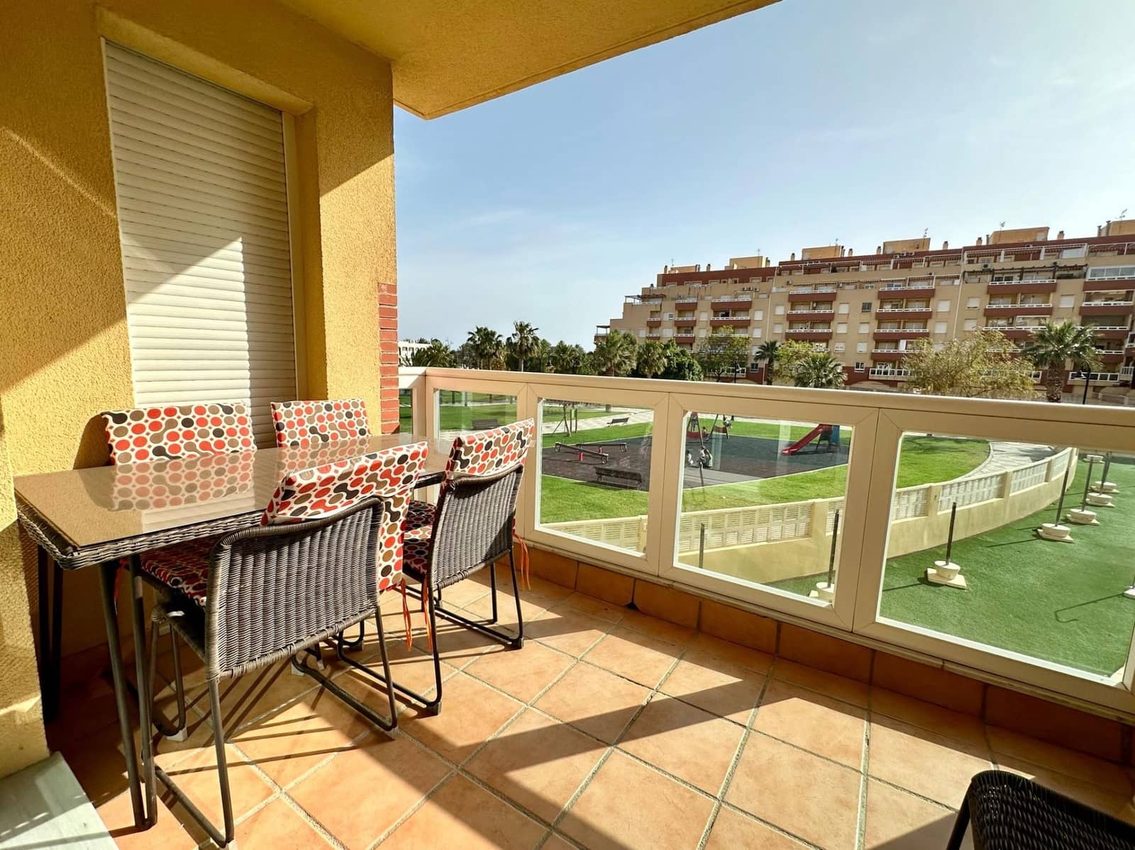 2 slaapkamer Flat te koop in Aguadulce (Almeria) met zwembad - € 190.000 (Ref: 8992597)