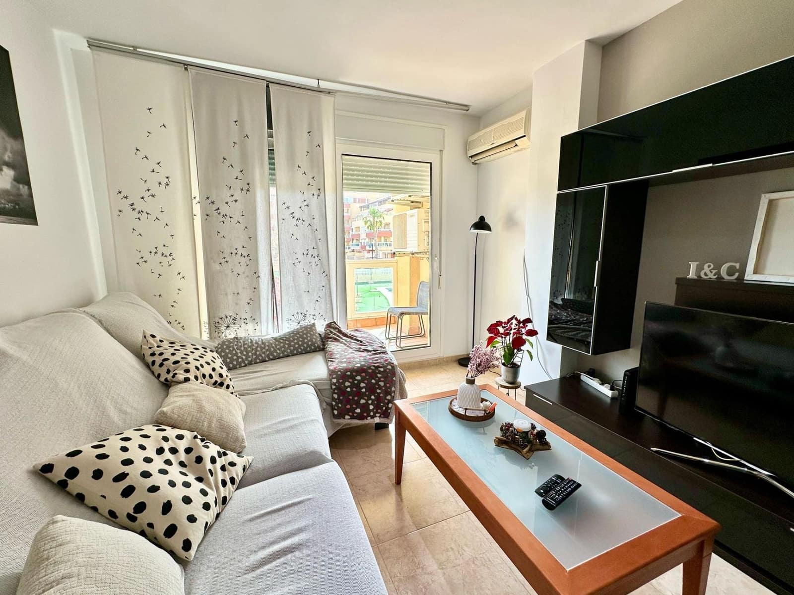 2 slaapkamer Flat te koop in Aguadulce (Almeria) met zwembad - € 190.000 (Ref: 8992597)