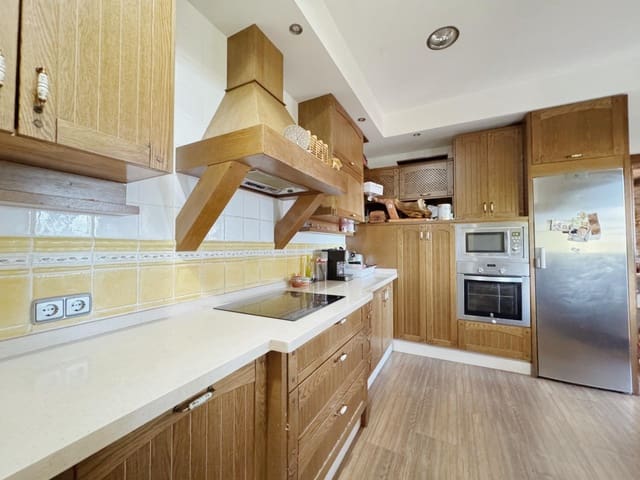 7 soverom Villa til salgs i Laroles, Nevada med svømmebasseng - € 250 000 (Ref: 9020600)