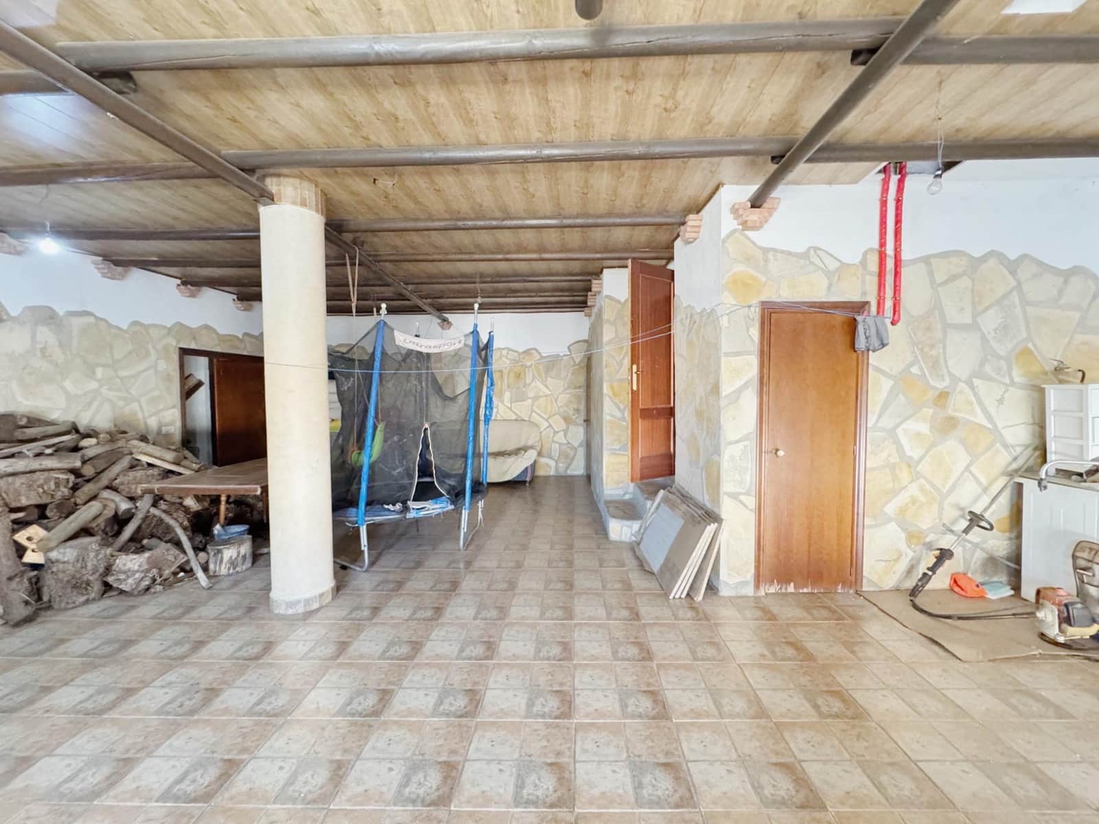 7 soveværelse Villa til salg i Laroles med swimmingpool - € 250.000 (Ref: 9020600)