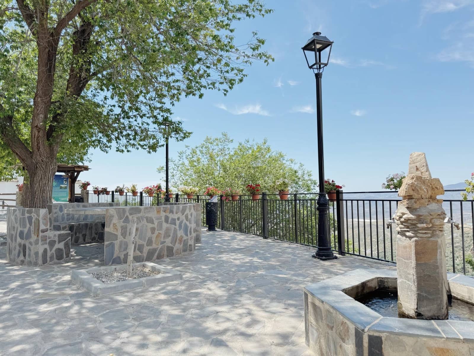 7 soveværelse Villa til salg i Laroles med swimmingpool - € 250.000 (Ref: 9020600)