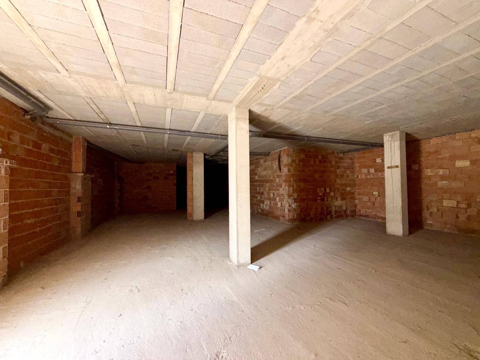 Commercial for rent in Aguadulce (Almeria) - € 1,700 (Ref: 9059539)