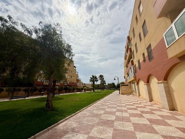 Kaupallinen vuokrattavana paikassa Aguadulce (Almeria), Roquetas de Mar - 1 700 € (Ref: 9059539)