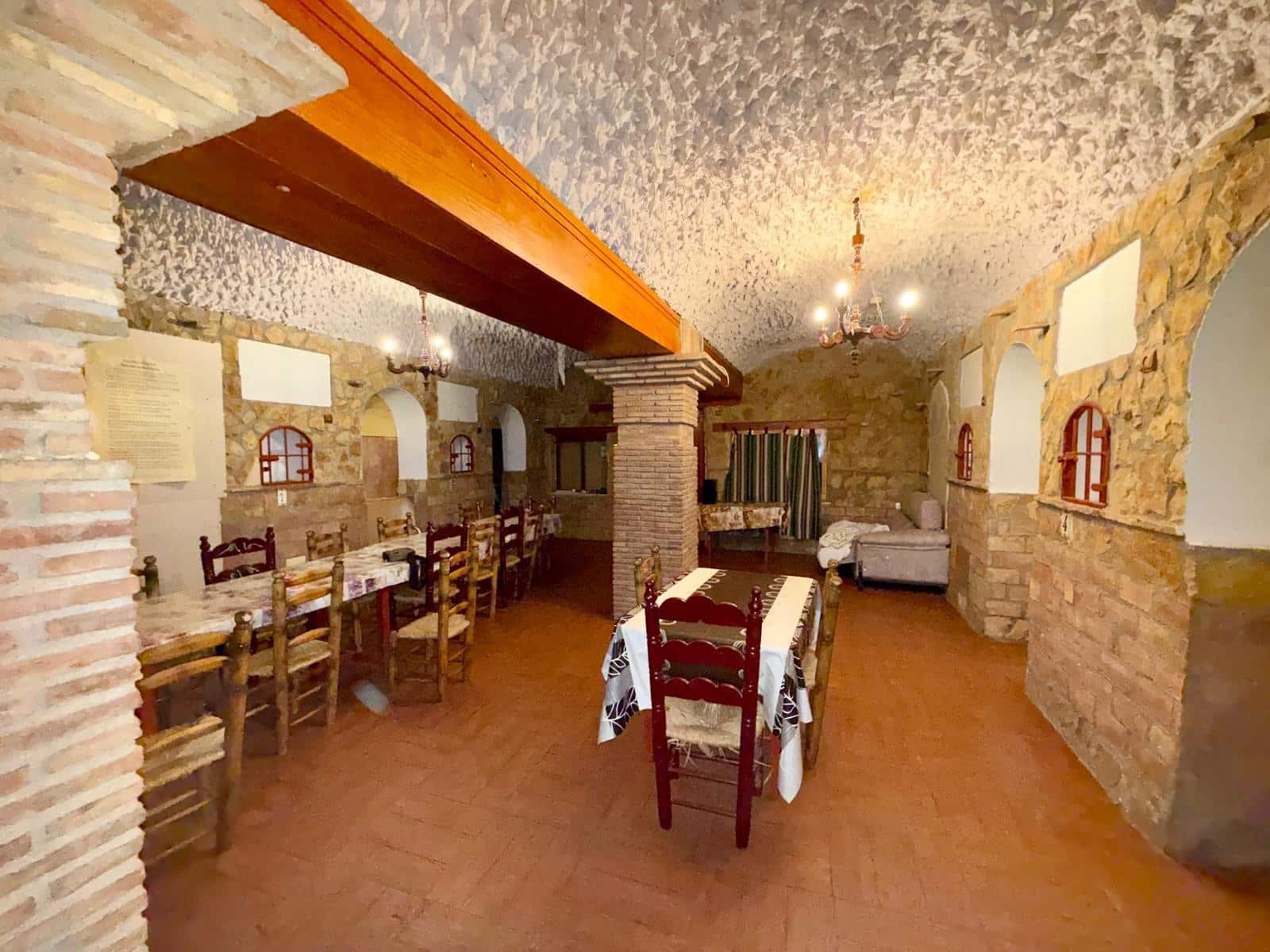 3 slaapkamer Finca/Landhuis te koop in Enix - € 255.000 (Ref: 9065327)