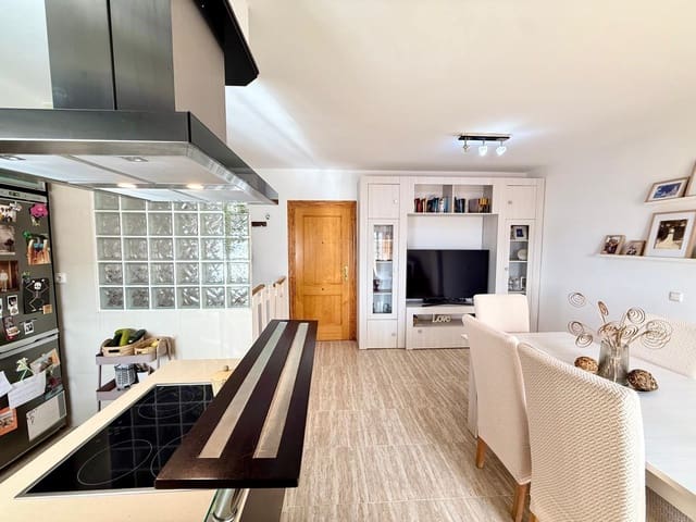 4 soveværelse Lejlighed til salg i La Envía Golf, Vícar - € 195.000 (Ref: 9162389)