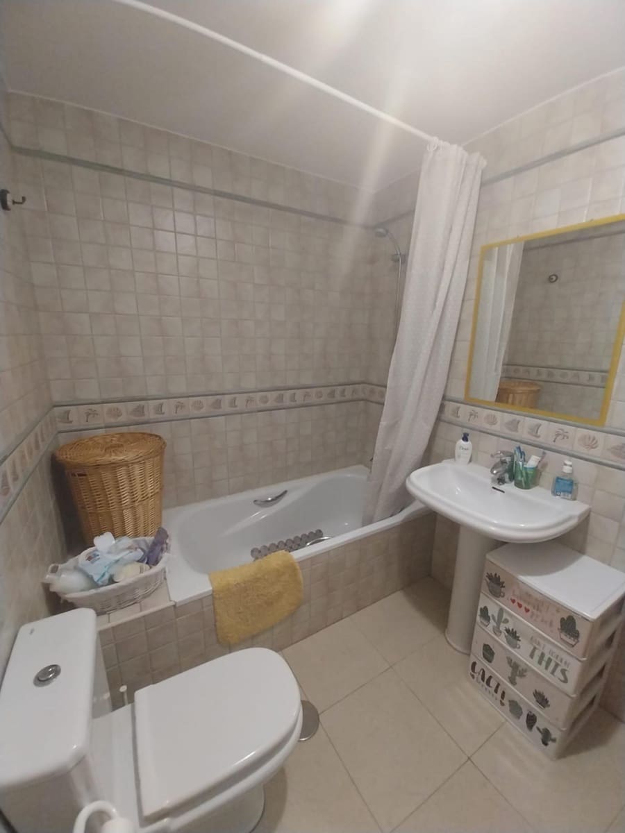 Piso de 1 habitación en Aguadulce (Almeria) en alquiler - 550 € (Ref: 9174612)