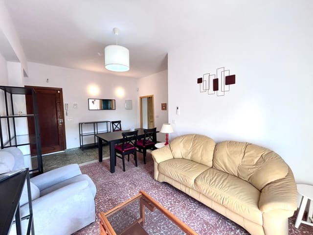 Piso de 2 habitaciones en Almería ciudad en alquiler - 750 € (Ref: 9174614)