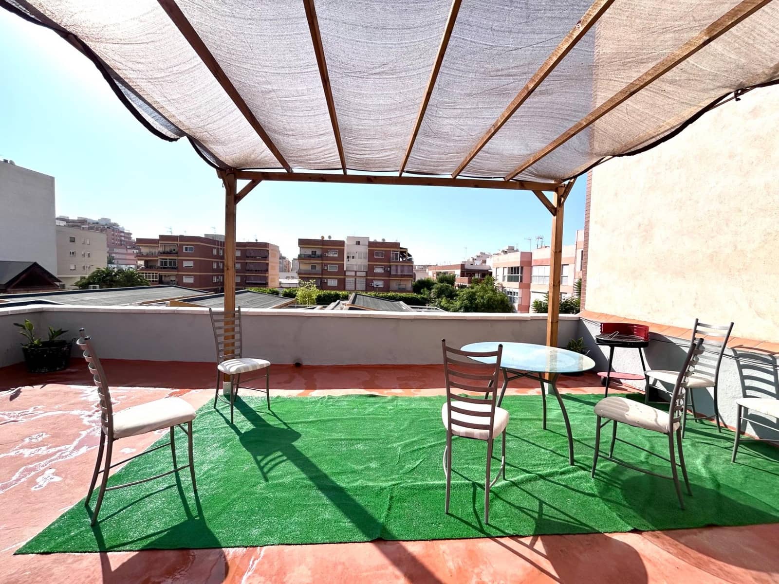 2 makuuhuone Asunto vuokrattavana paikassa Almeria kaupunki - 750 € (Ref: 9174614)