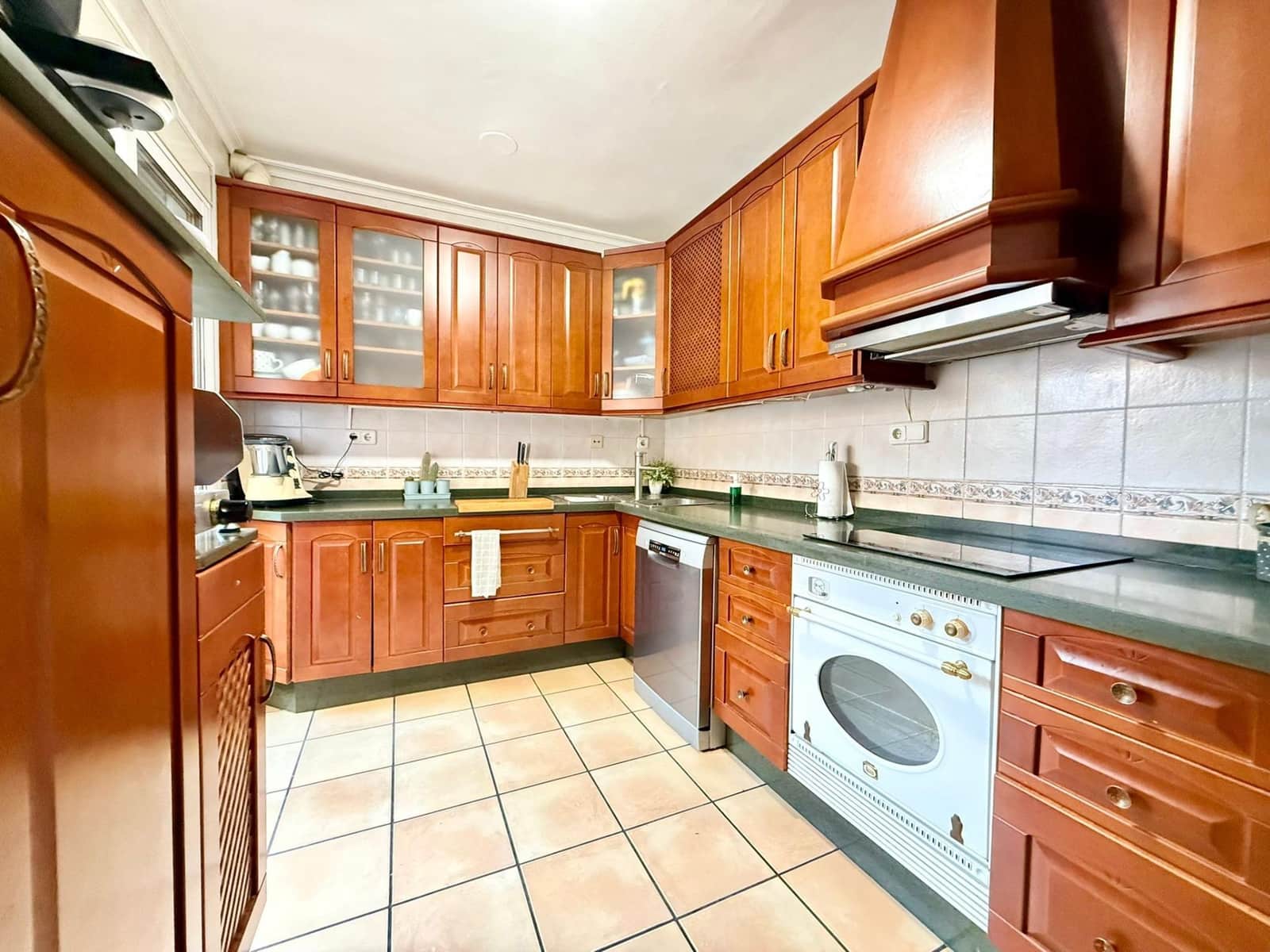 4 soveværelse Rækkehus til salg i Aguadulce (Almeria) med swimmingpool garage - € 374.000 (Ref: 9197877)