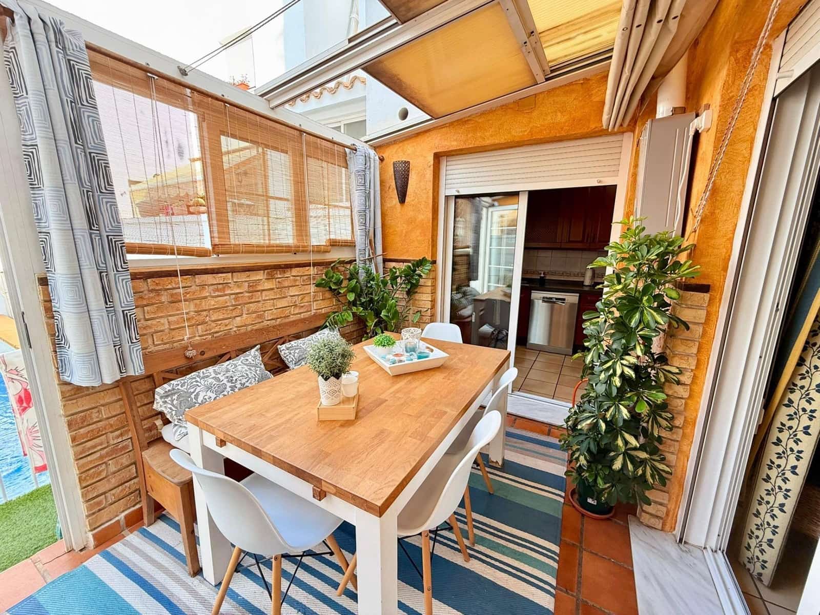 4 soveværelse Rækkehus til salg i Aguadulce (Almeria) med swimmingpool garage - € 374.000 (Ref: 9197877)