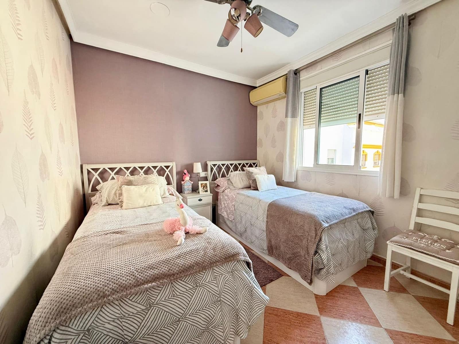 4 soveværelse Rækkehus til salg i Aguadulce (Almeria) med swimmingpool garage - € 374.000 (Ref: 9197877)