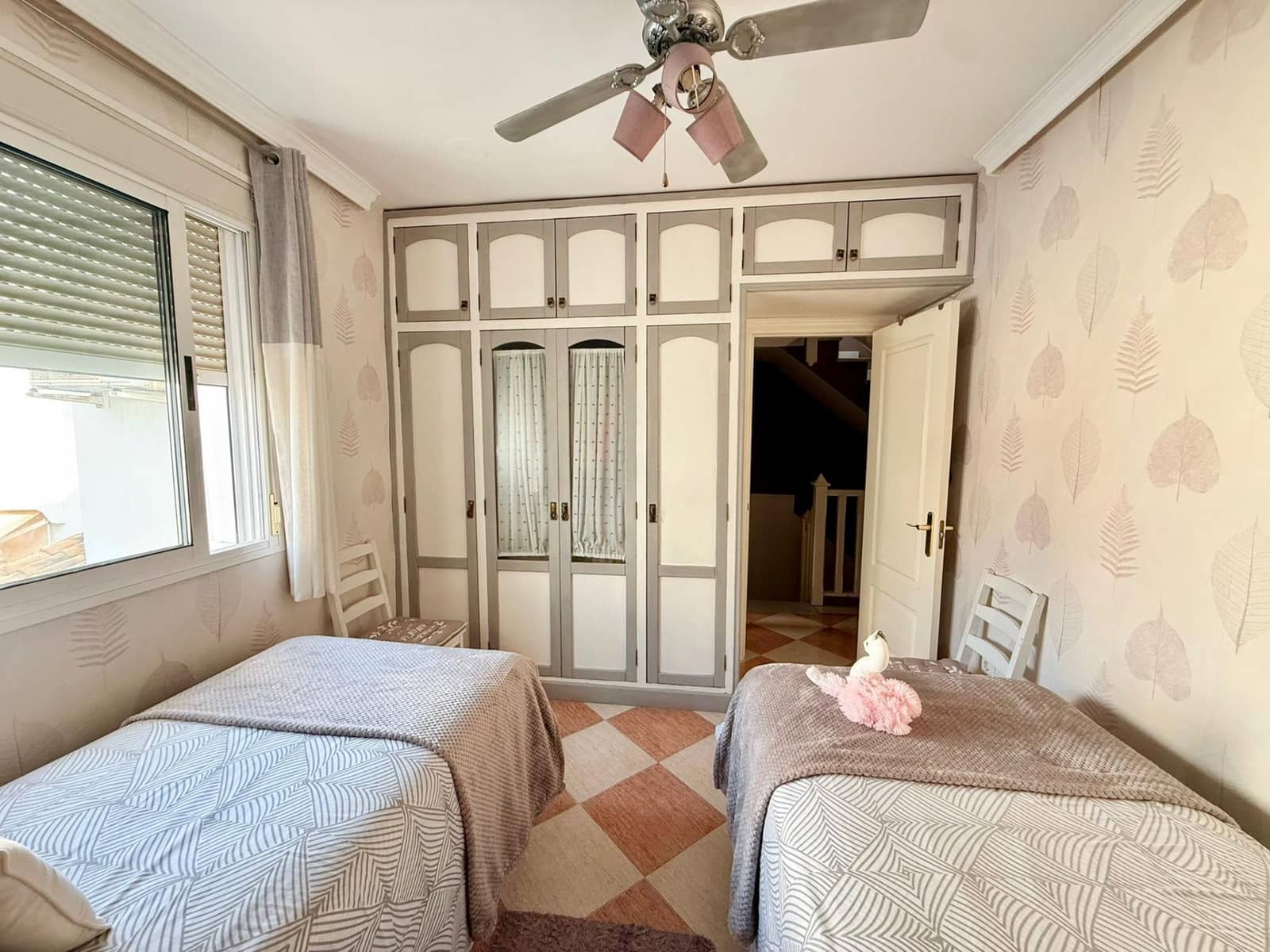 4 soveværelse Rækkehus til salg i Aguadulce (Almeria) med swimmingpool garage - € 374.000 (Ref: 9197877)