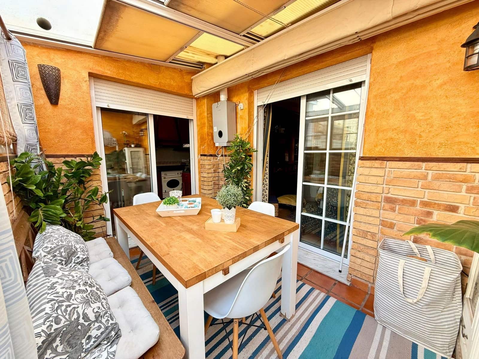 4 bedroom Terraced Villa for sale in Aguadulce (Almeria) with pool garage - € 374,000 (Ref: 9197877)