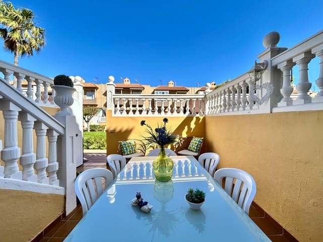 3 sypialnia Dom szeregowy na sprzedaż w Miasto Almería z basenem garażem - 245 000 € (Ref: 9202563)