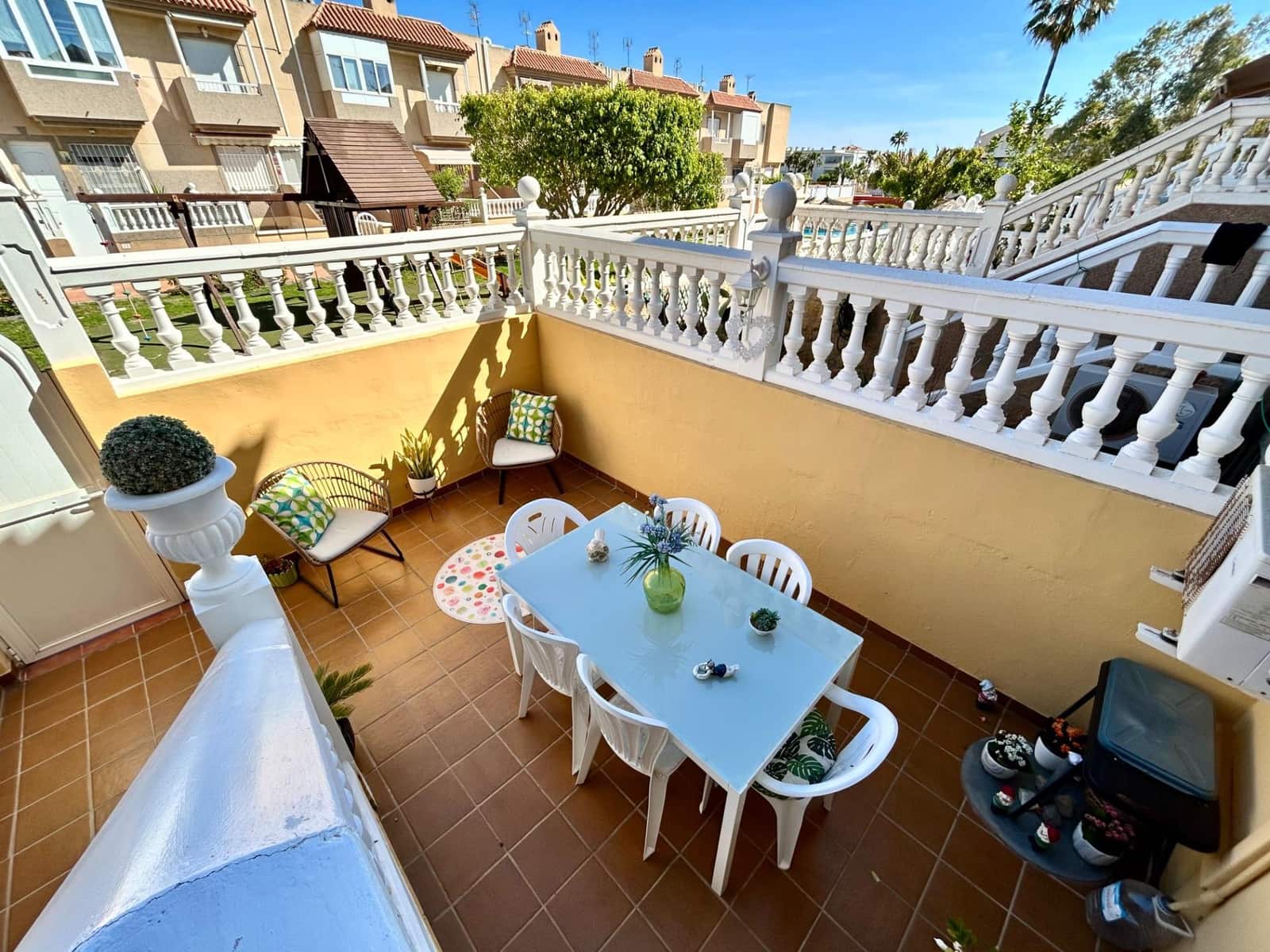 3 quarto Moradia em Banda para venda em Almeria cidade com piscina garagem - 245 000 € (Ref: 9202563)