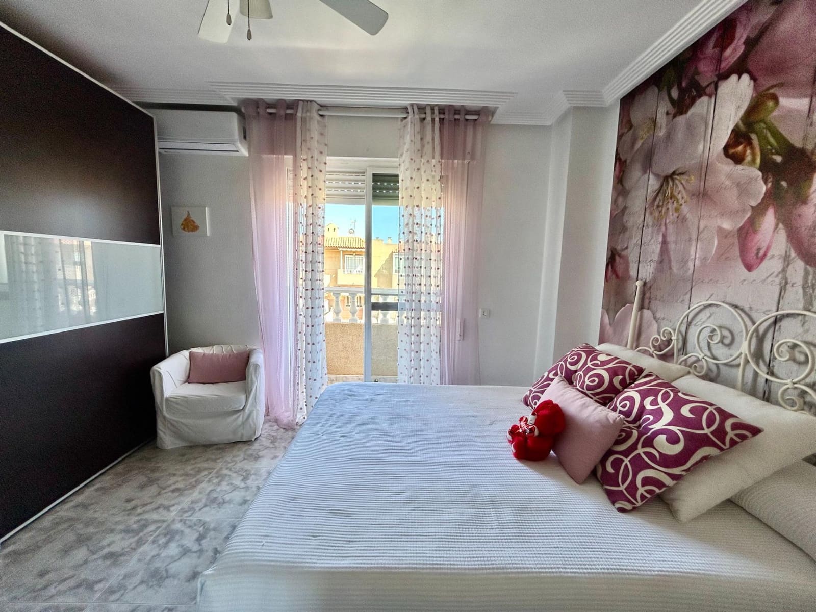 3 quarto Moradia em Banda para venda em Almeria cidade com piscina garagem - 245 000 € (Ref: 9202563)