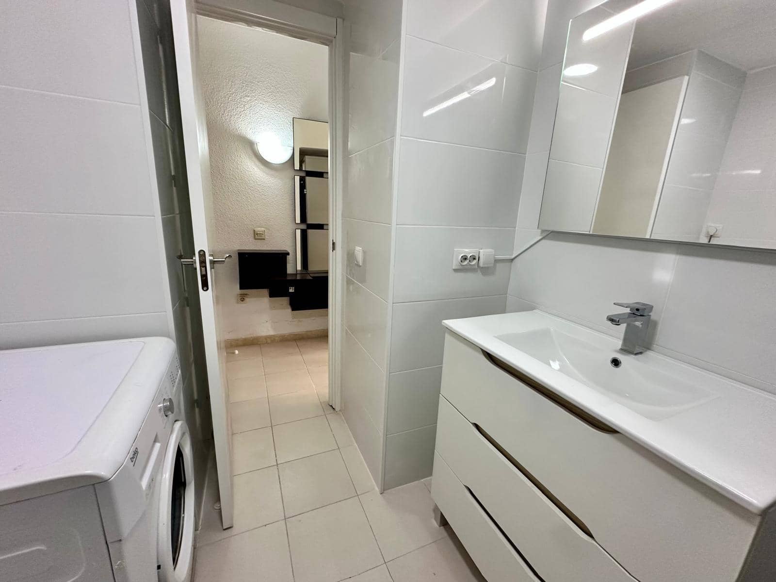 Appartement te huur in Aguadulce (Almeria) - € 550 (Ref: 9215214)