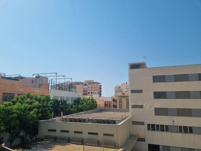 1 sypialnia Apartament na sprzedaż w Miasto Almería - 70 000 € (Ref: 9226863)