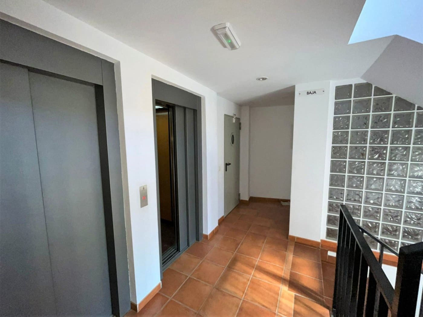 1 soverom Leilighet til leie i Aguadulce (Almeria) med svømmebasseng - € 550 (Ref: 9236570)