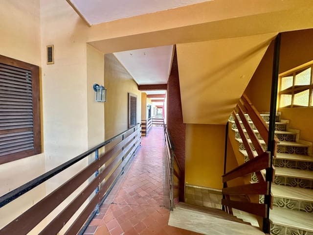 2 makuuhuone Asunto vuokrattavana paikassa Aguadulce (Almeria), Roquetas de Mar mukana uima-altaan - 650 € (Ref: 9243159)