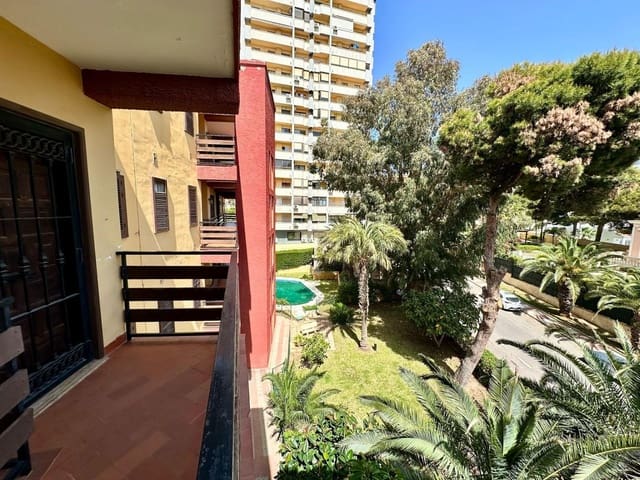 2 makuuhuone Asunto vuokrattavana paikassa Aguadulce (Almeria), Roquetas de Mar mukana uima-altaan - 650 € (Ref: 9243159)