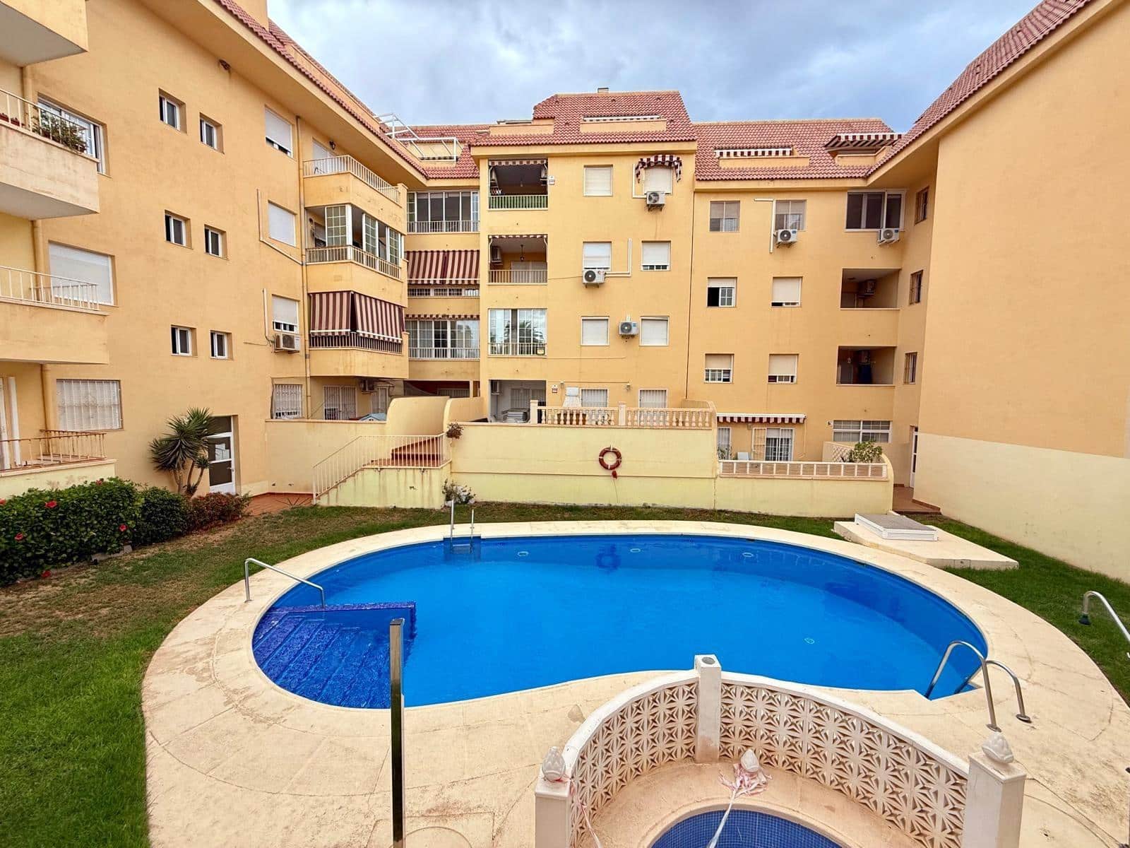 3 soveværelse Lejlighed til salg i Aguadulce (Almeria) med swimmingpool - € 190.000 (Ref: 9257474)