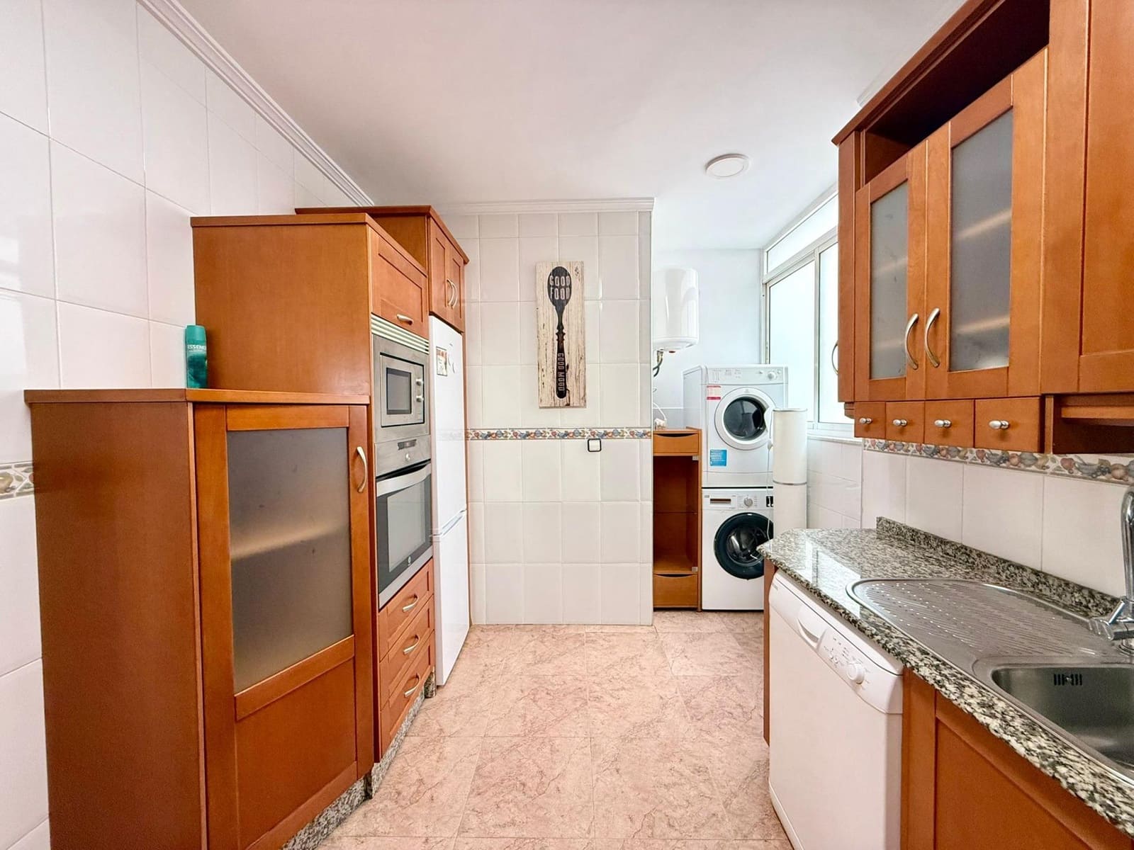 2 bedroom Flat for sale in Aguadulce (Almeria) with pool - € 192,000 (Ref: 9285342)