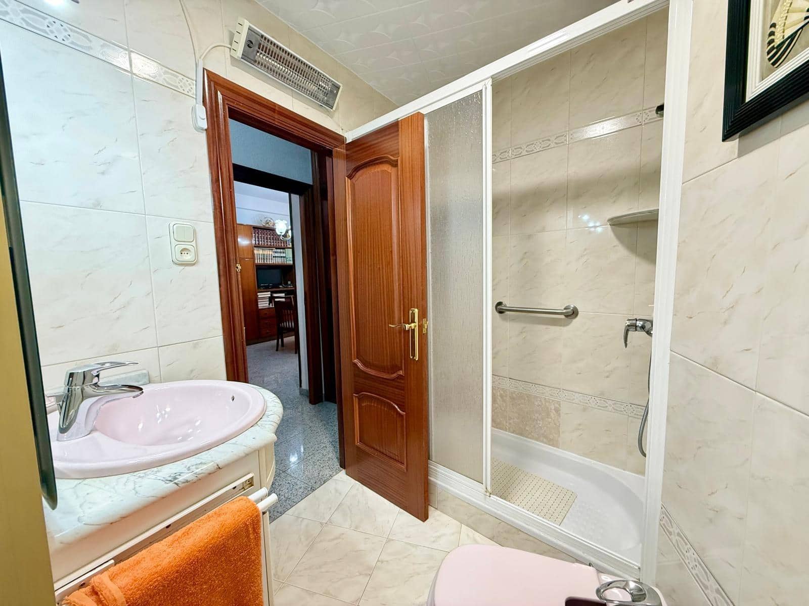 3 sovrum Lägenhet till salu i Almeria stad - 160 000 € (Ref: 9326600)