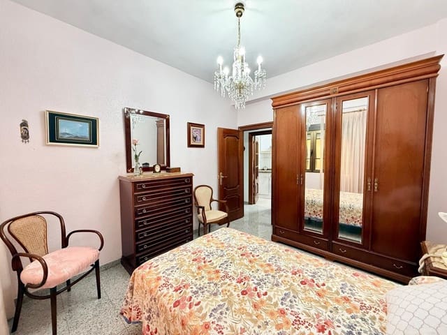 3 quarto Apartamento para venda em Almeria cidade - 160 000 € (Ref: 9326600)