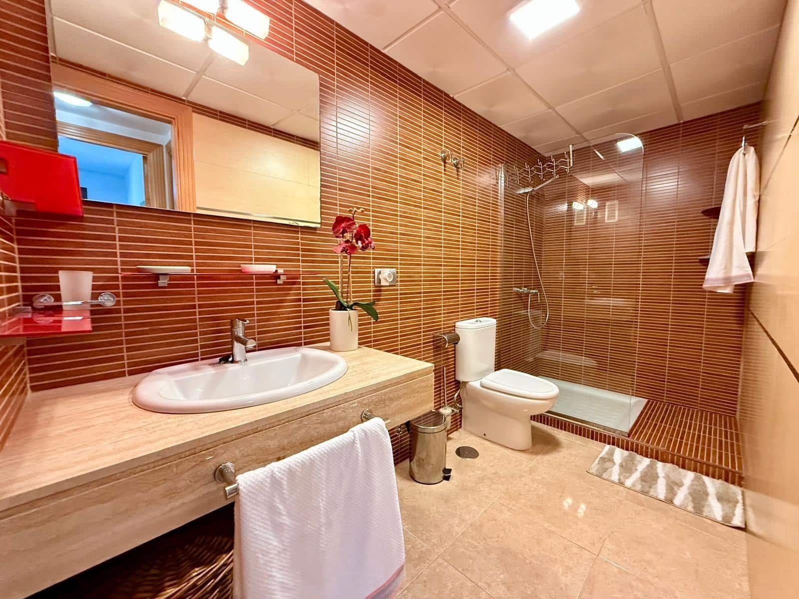 2 sypialnia Mieszkanie na sprzedaż w Roquetas de Mar z basenem garażem - 160 000 € (Ref: 9338435)