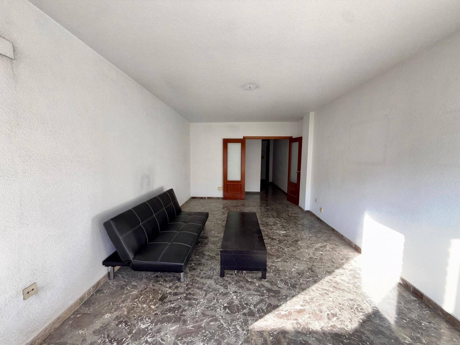 4 quarto Apartamento para venda em Almeria cidade - 228 000 € (Ref: 9355986)