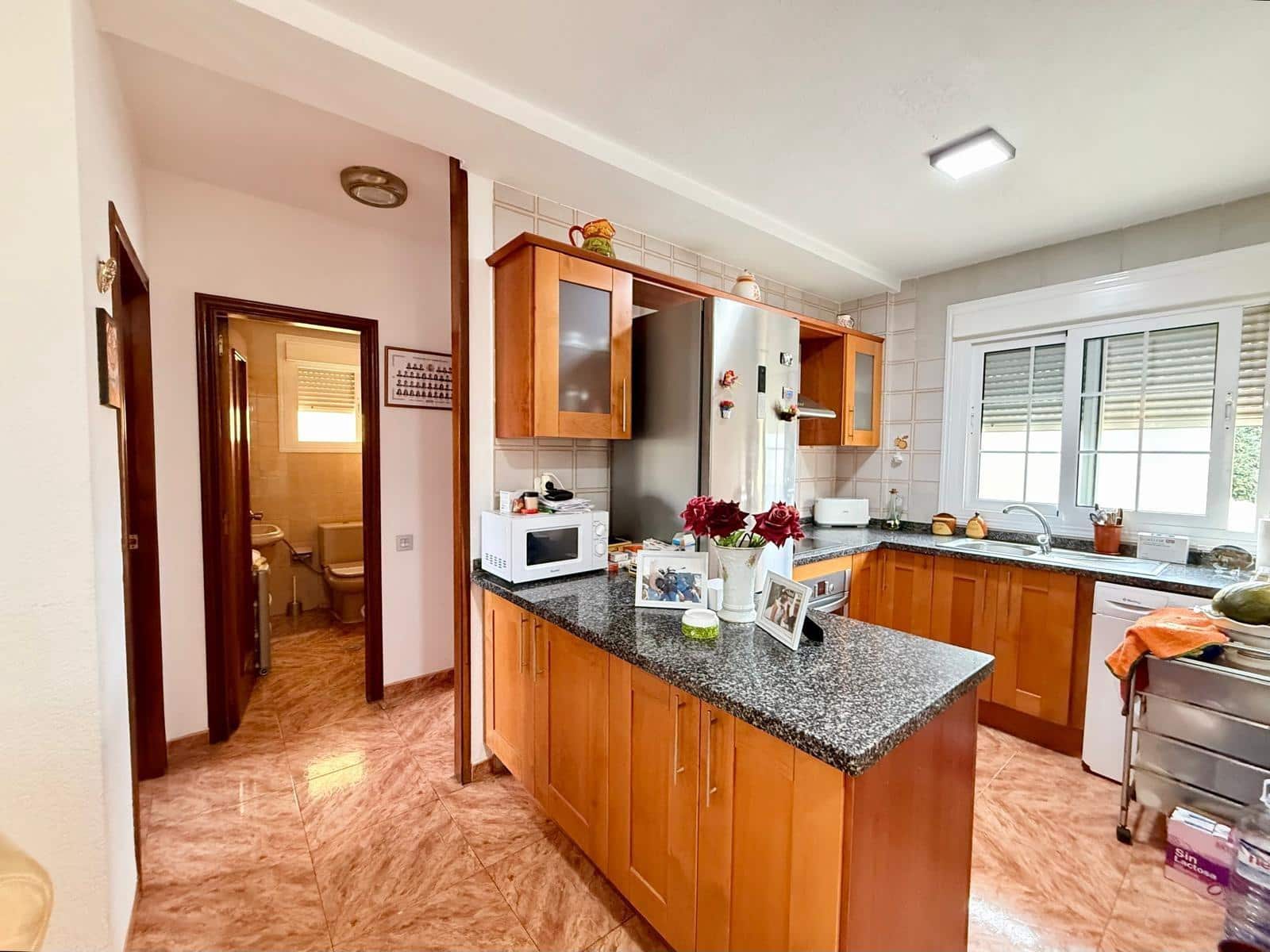 2 sovrum Lägenhet till salu i Almeria stad med pool - 165 000 € (Ref: 9355987)