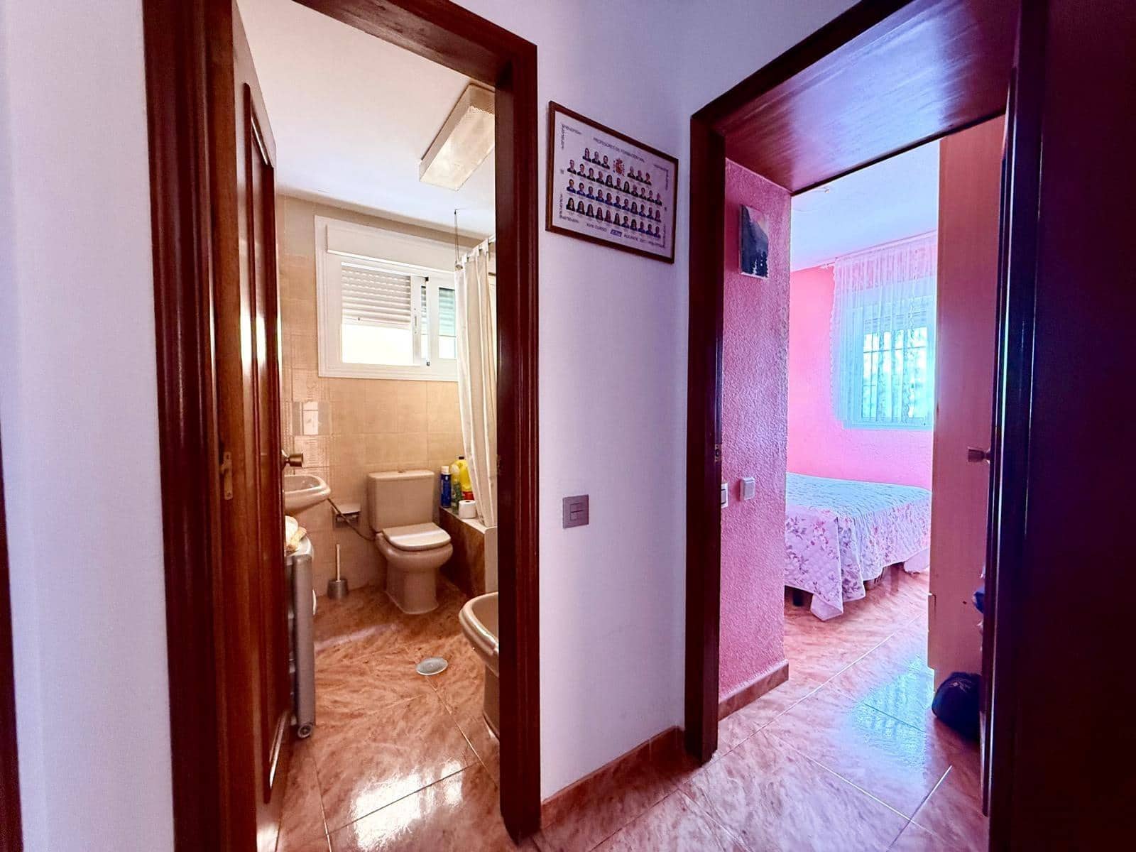 2 sovrum Lägenhet till salu i Almeria stad med pool - 165 000 € (Ref: 9355987)