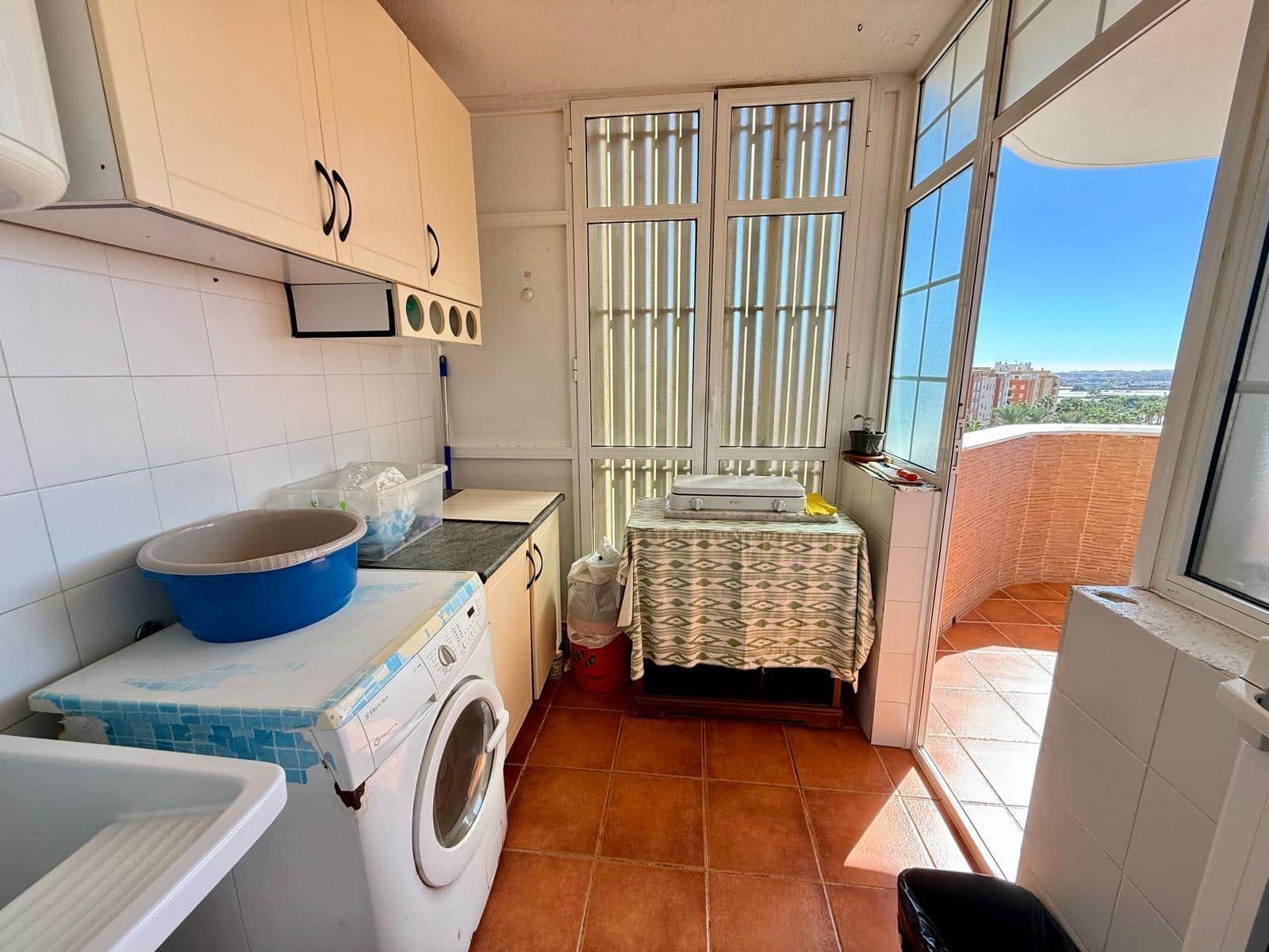 3 bedroom Flat for sale in El Parador de las Hortichuelas - € 160,000 (Ref: 9367376)