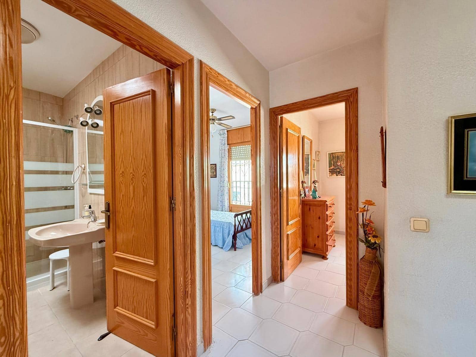 4 makuuhuone Rivitalo myytävänä paikassa Aguadulce (Almeria) mukana 
autotalli - 330 000 € (Ref: 9379219)