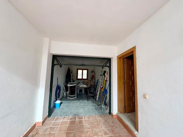 4 bedroom Terraced Villa for sale in Aguadulce (Almeria), Roquetas de Mar with garage - € 330,000 (Ref: 9379219)