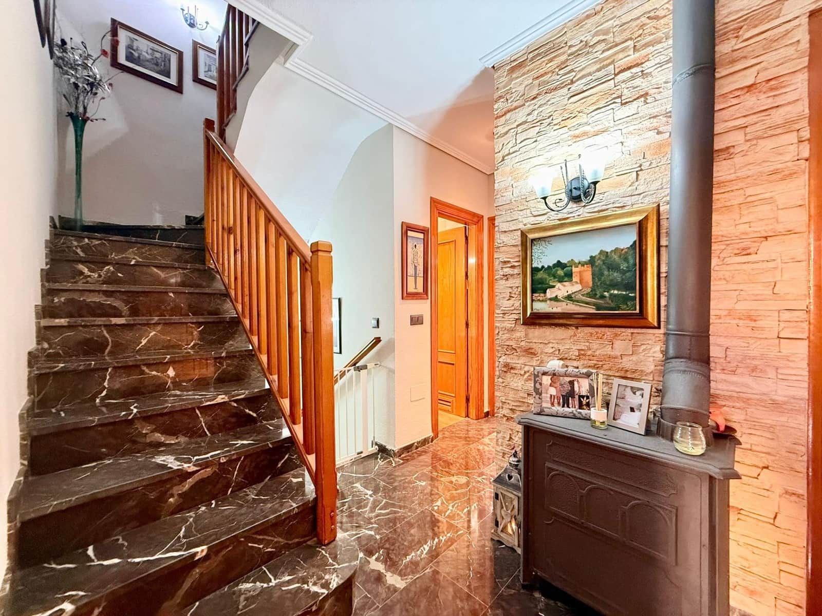 4 quarto Moradia em Banda para venda em Roquetas de Mar com garagem - 335 000 € (Ref: 9417881)