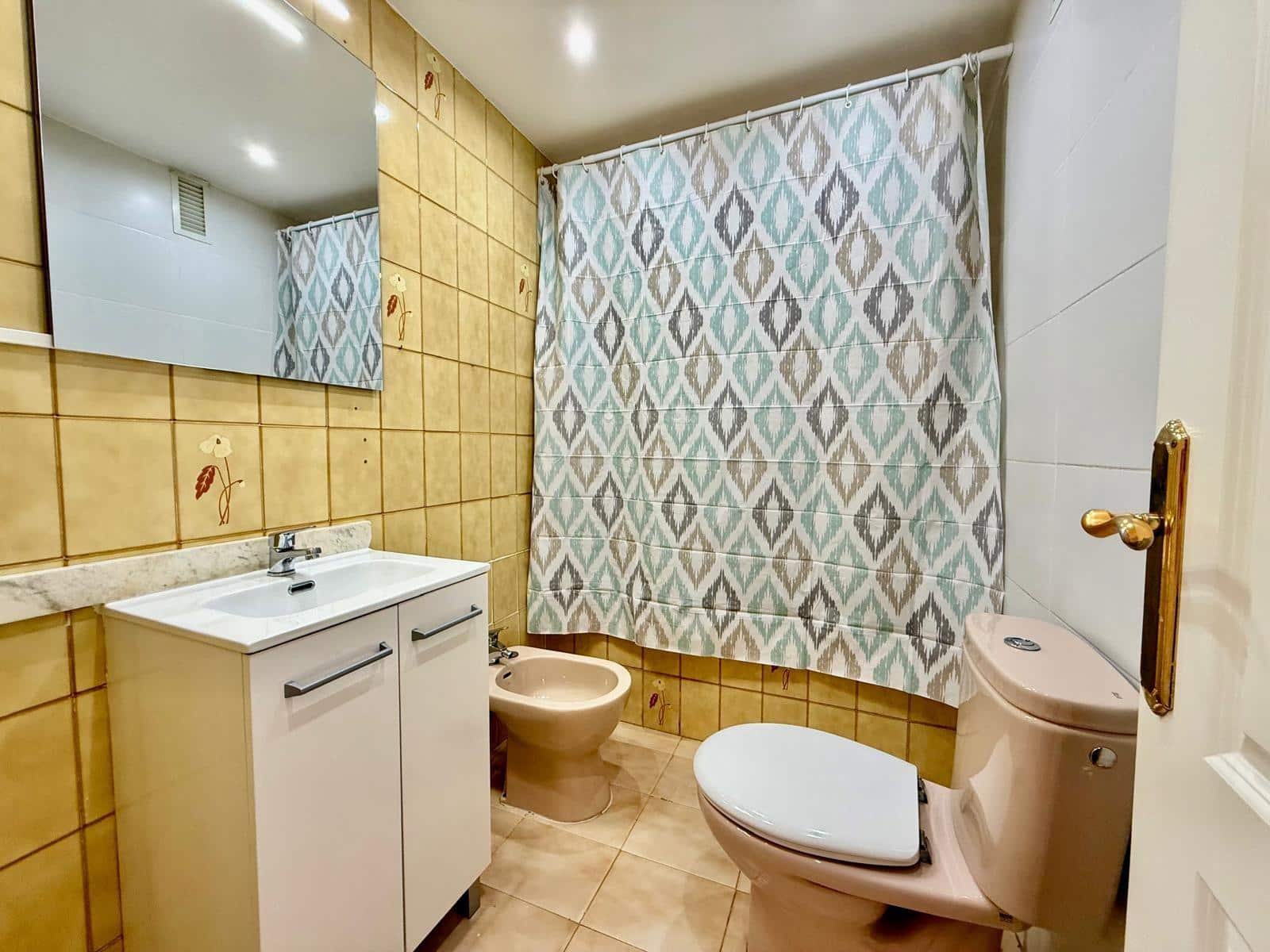 3 bedroom Flat for sale in Aguadulce (Almeria) with pool - € 263,000 (Ref: 9427395)